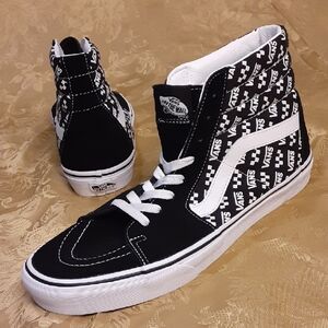 VANS Black and White Sk8-Hi Leather/Suede Sneakers Men's 11.0 Women's 13.0